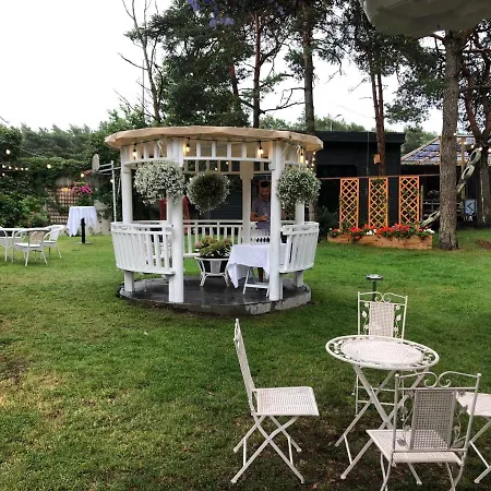 Paivilla Boutique Couette-café