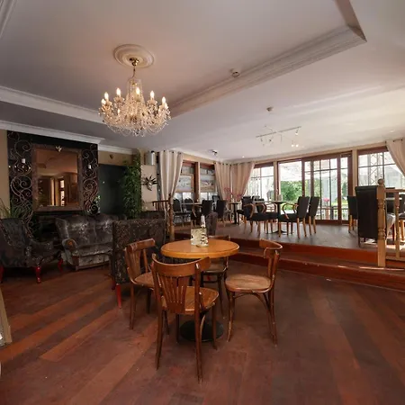 Paivilla Boutique * טאלין