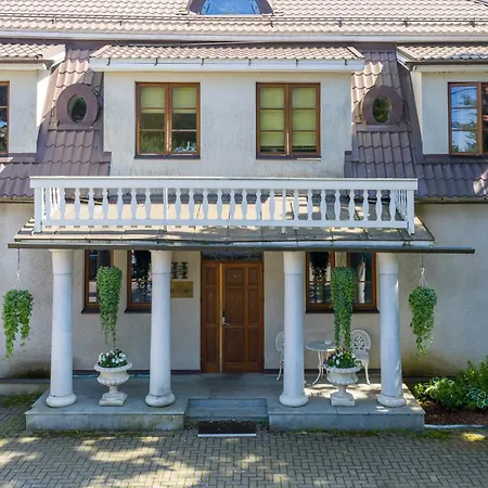 Paivilla Boutique