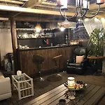 Paivilla Boutique
